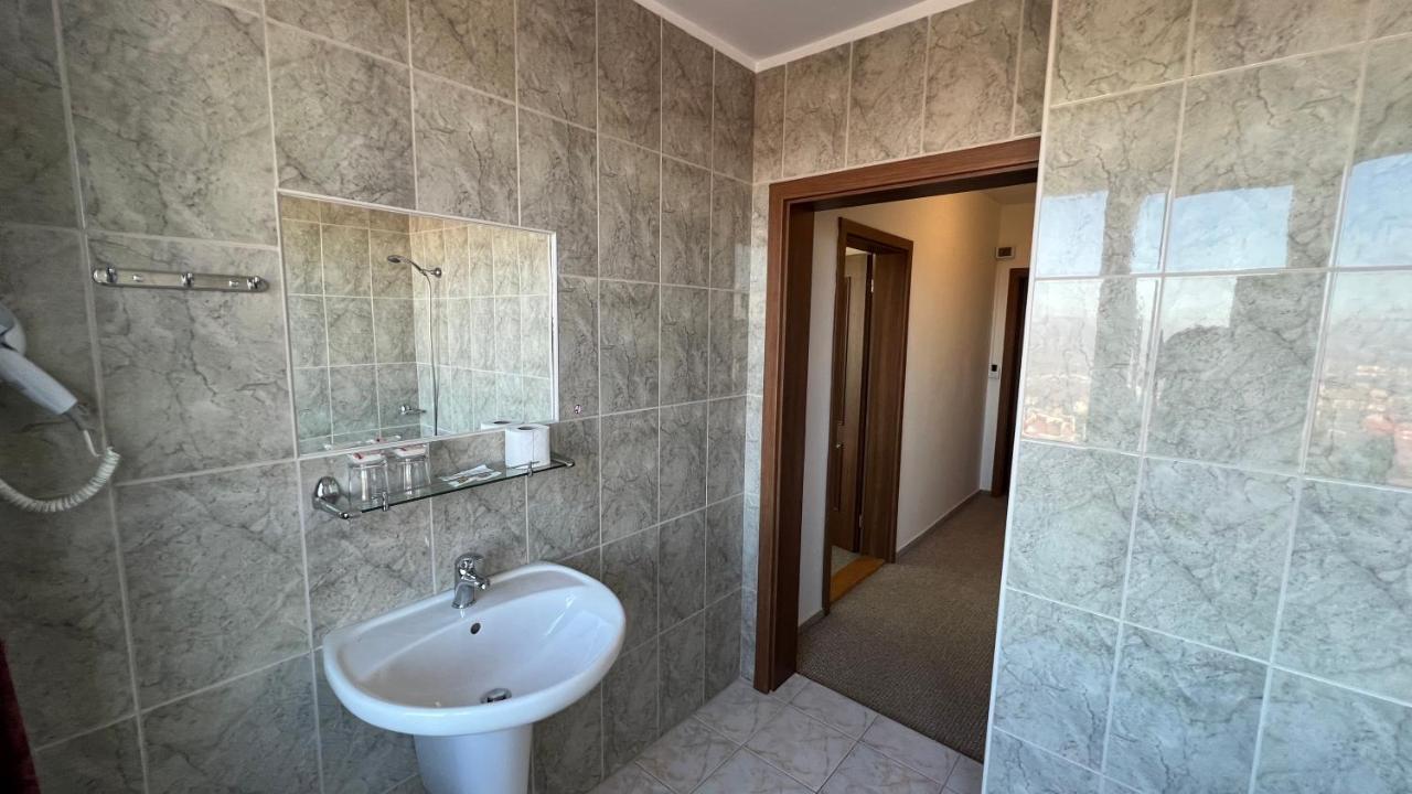 Hotel Gorna Banya Sofia Esterno foto
